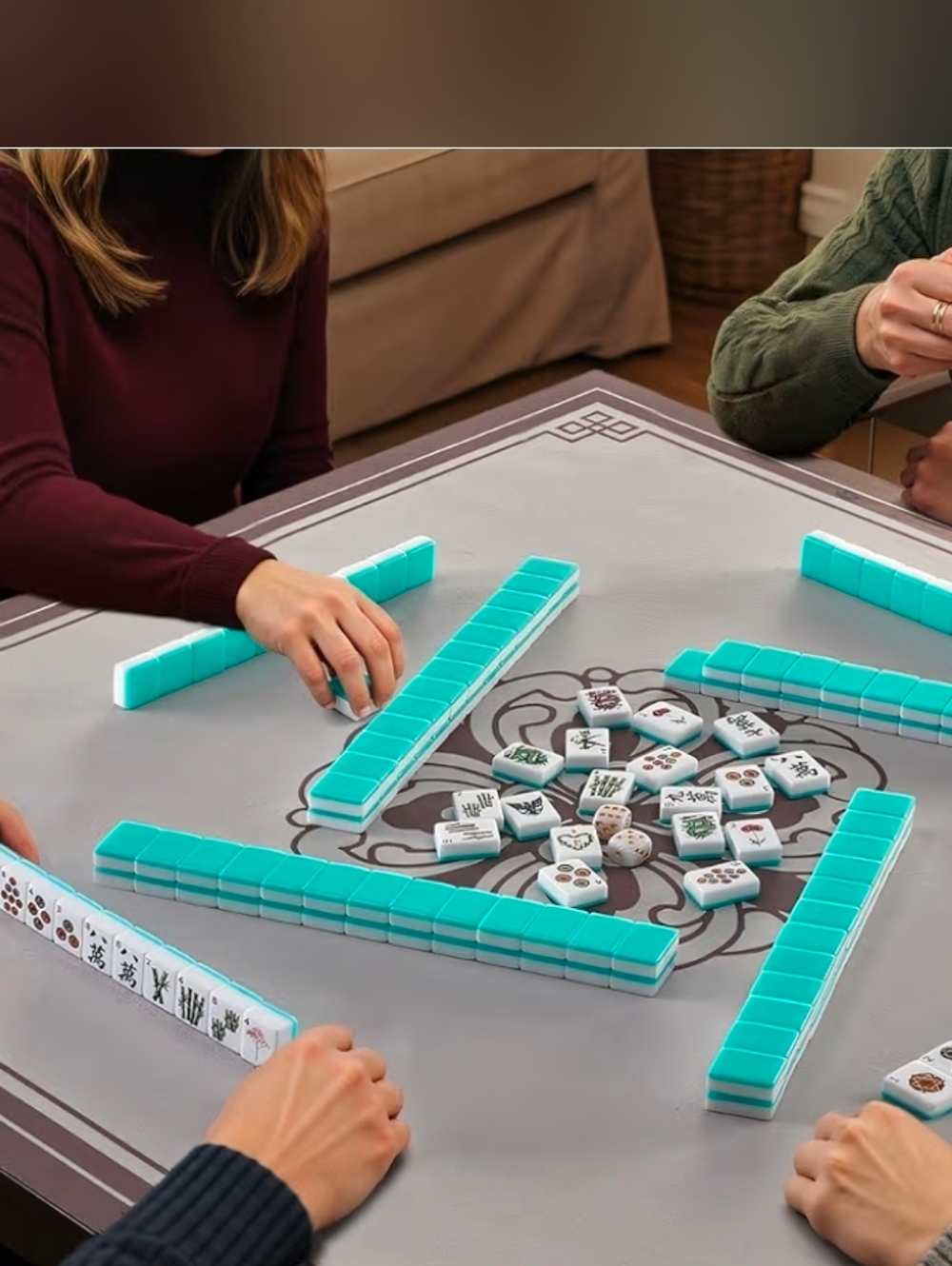 NIB MahJong Mah Jong Tile Set with Case Dice Wind Indicator Full Set Gorgeous - Picture 9 of 16